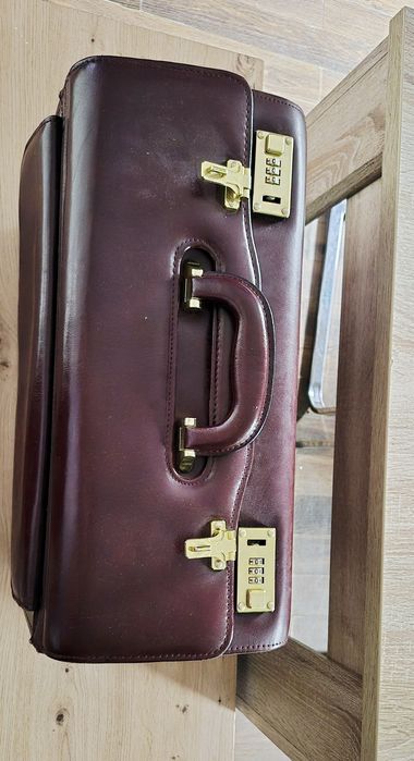 Neseser, walizka, dyplomatka duża skórzana,  brązowa