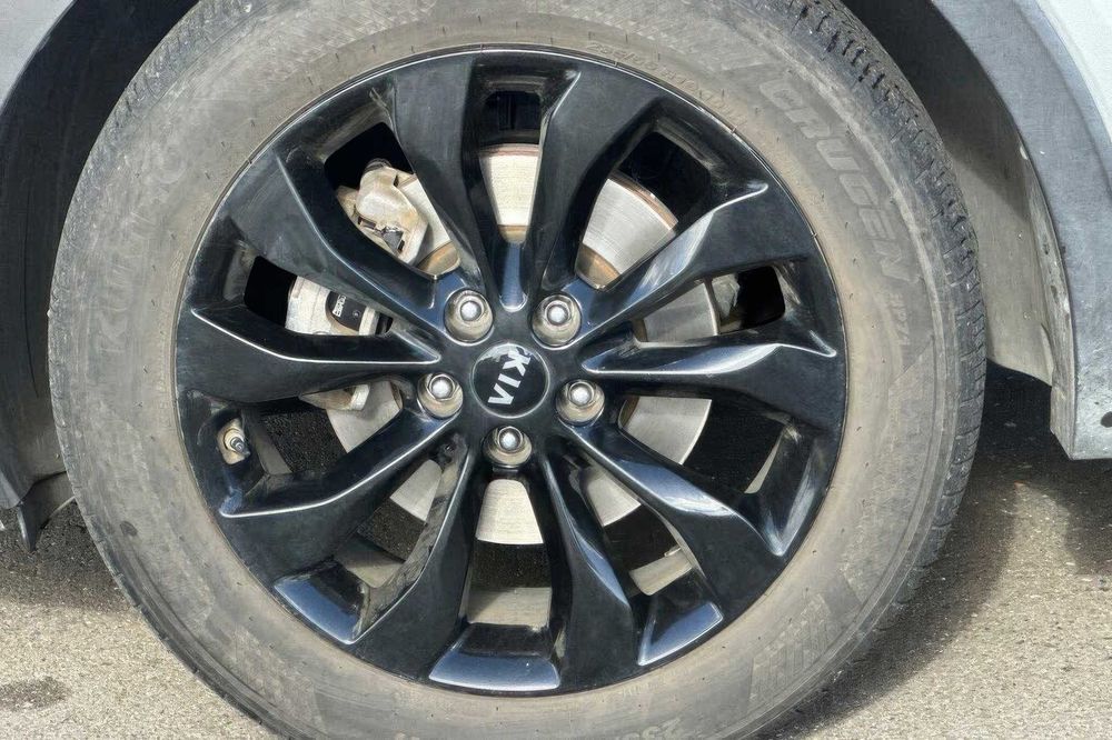 Kia Sorento EX V6      2020