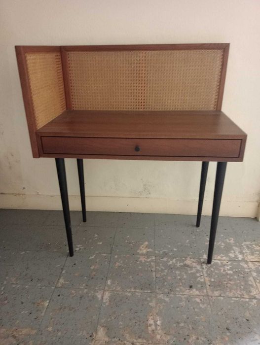 Secretária em Palhinha / Cane Desk