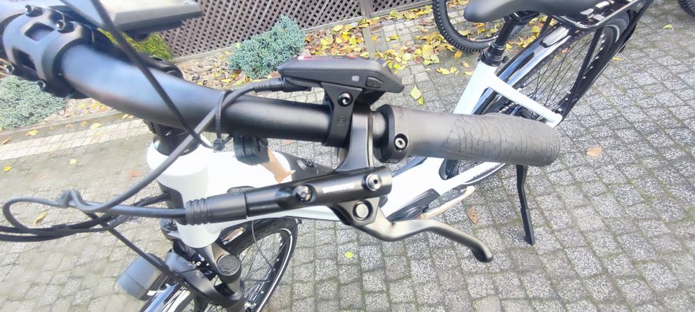 Rower elektryczny Winora TriaX9 Bosch performance.