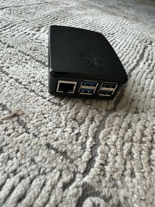 Raspberry Pi 5 8GB + PoE HAT Waveshare + Switch TP-Link LS105GP PoE+