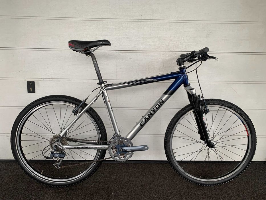 Rower Canyon Adrenalin Shimano Deore LX Rock Shox aluminiowy