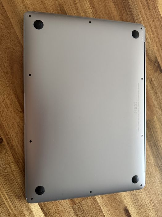 Apple Macbook Air A2337 13,3" (2020) / M1 / 8GB / 256GB SSD / Silver