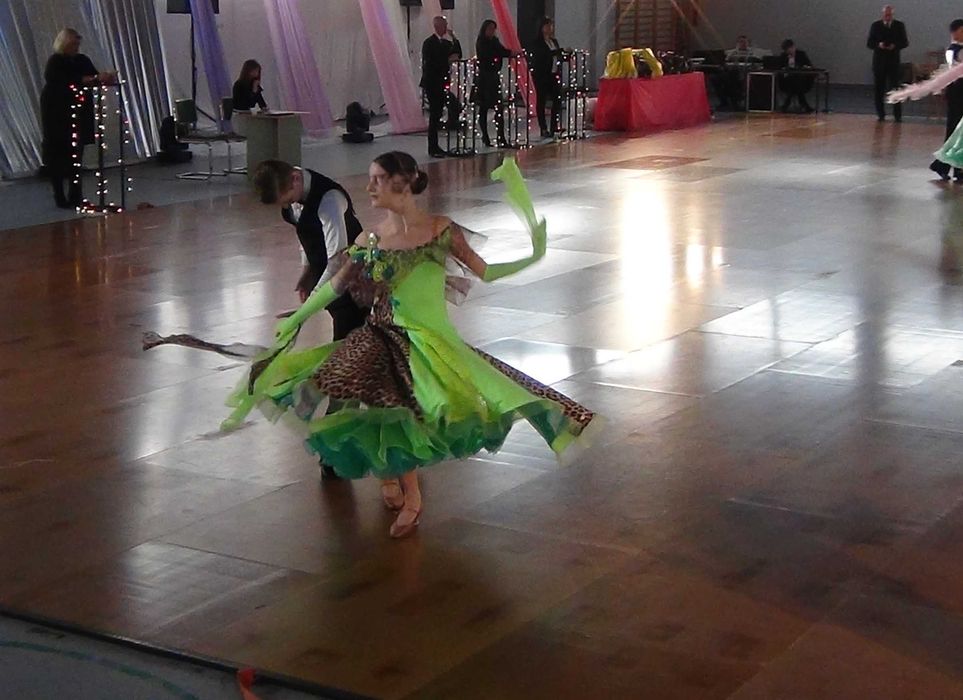 Sukienka do tańca towarzyskiego ST Standard - Rozmiar XS/S