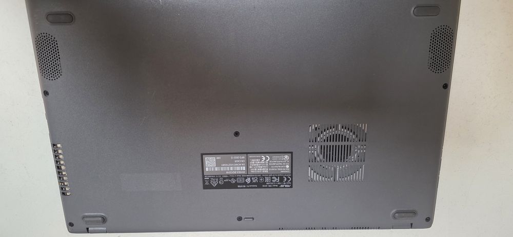 Laptop Asus x515E 250/8 GB
