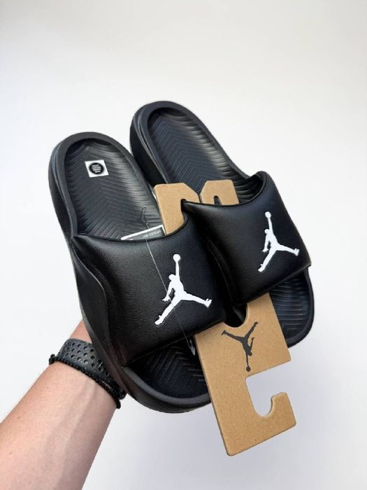 Оригінал! Тапочки Air Jordan (чорні) (41, 42.5, 44, 45)
