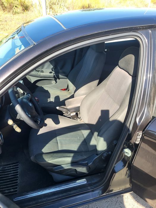 Alfa Romeo 147 1.9 JTD 115cv 2002 foto 4