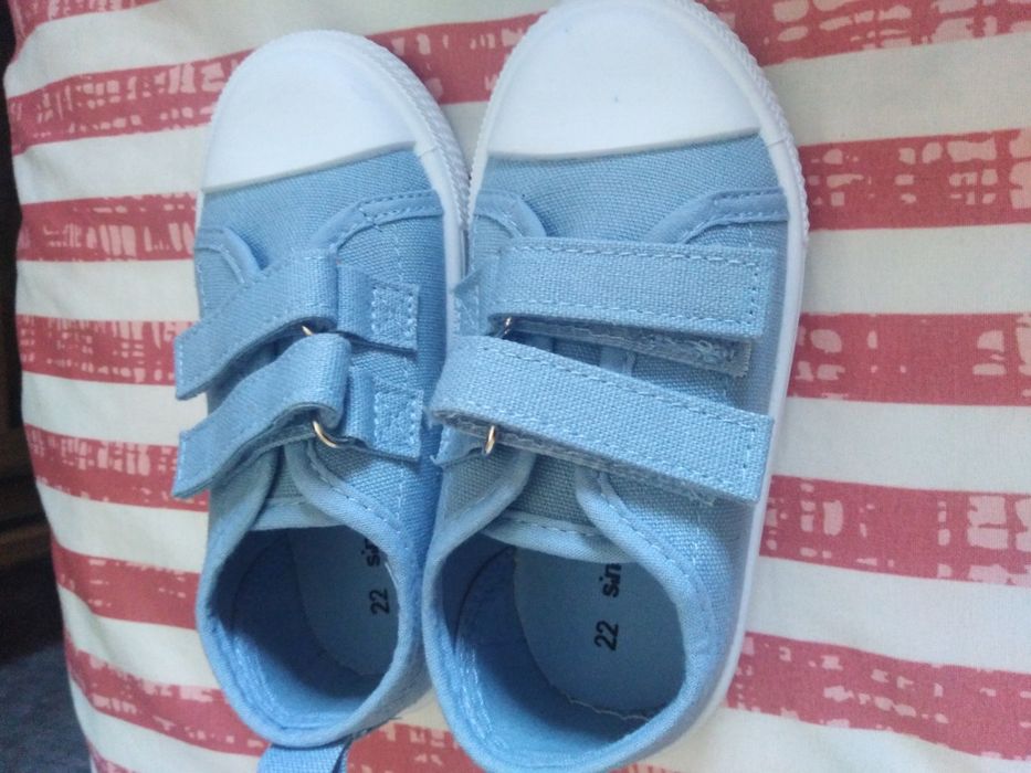 Кеди для хлопчика чи дівчинки блакитного кольору, 22 розмір