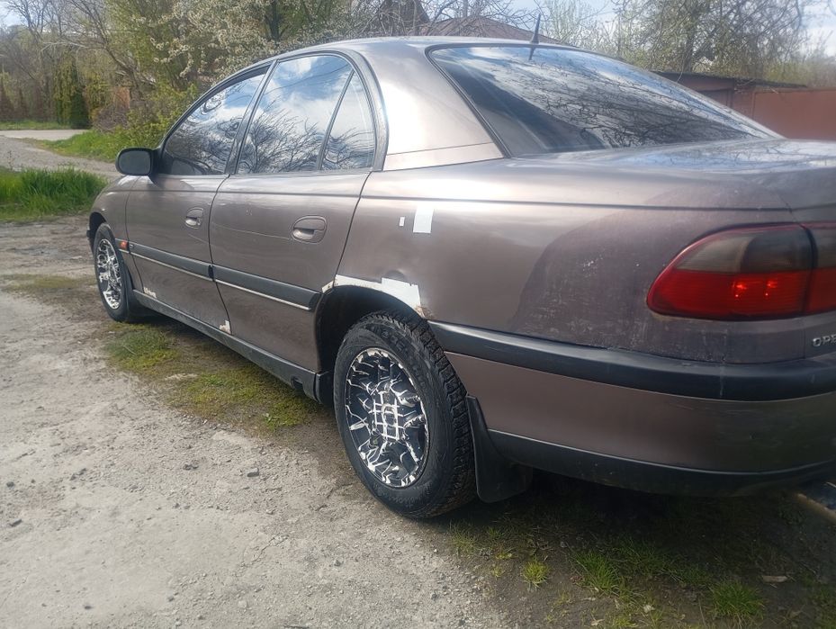 Продам opel omega 2.0 16v газ бензин