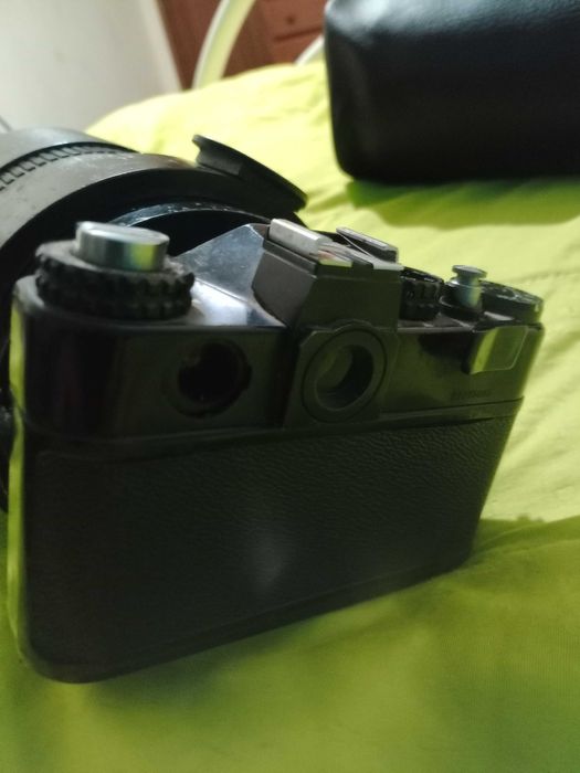 Maquina fotografia Zenit com lente Makpo 10/1000
