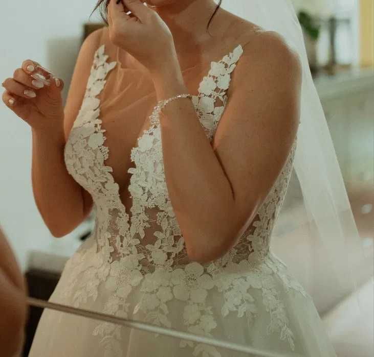 Suknia Ślubna roz 42