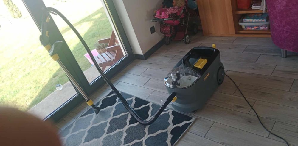 Odkurzacz piorący Karcher użyty dwa razy