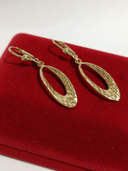 Złote kolczyki wiszące młotkowane, złoto próby 585