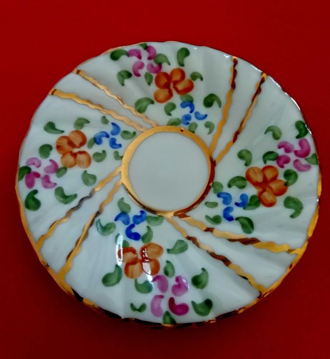 Chávena em porcelana pasta de Limoges – Miniatura de coleção