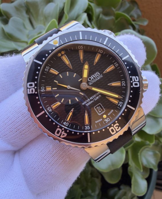Oris Small Second Divers 1000m Automatico