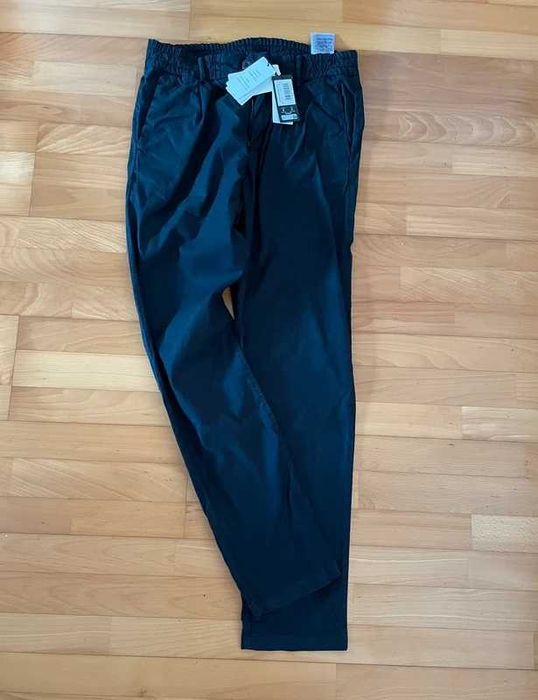 Calças GUESS – Azul-marinho – W32 L32 (PT 42)
