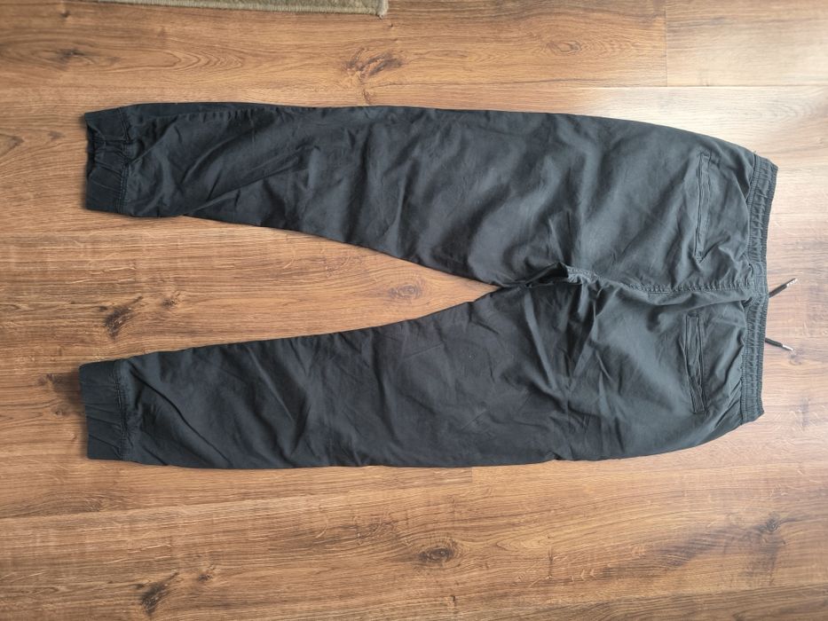 Joggery New Yorker jeans czarne rozm M