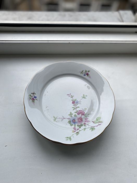 Набор тарелок