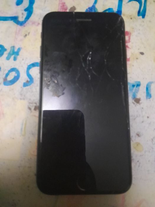 айфон7 требует замени екрана