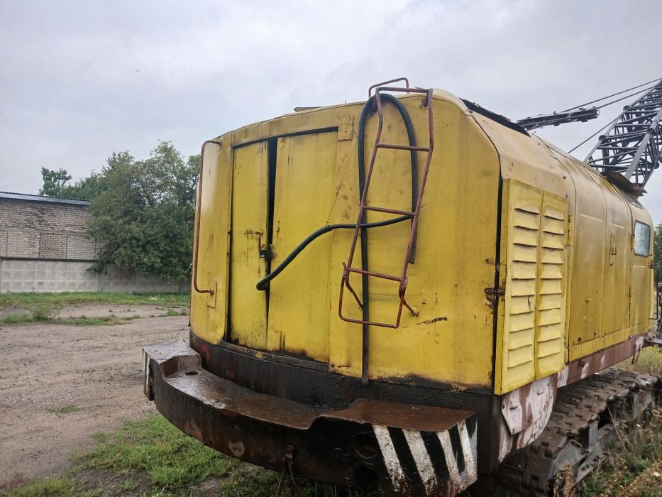 Продам дизельный экскаватор - драглайн  ЭО 5111Б, год выпуска 1988