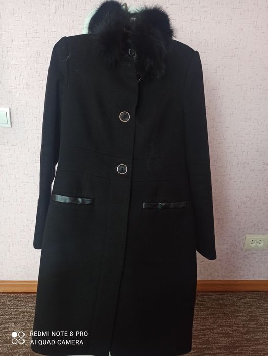 Продається пальто
