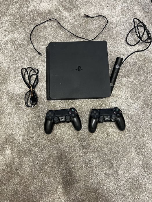 Playstation 4 500gb +2 джойстика: 5 500 грн. - Приставки Львів на Olx