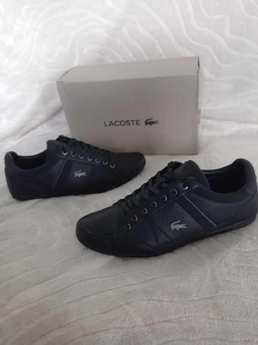 Buty Lacoste Chaymon rozmiar 42 ,5 czarne skóra skórzane j Nowe trampki męskie super unikatowe srebrne logo  srebrne logo 43 42,5