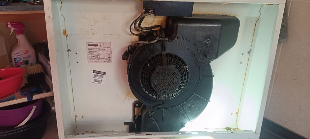 Exaustor de cozinha tb usado para soldadura para tirar fumos