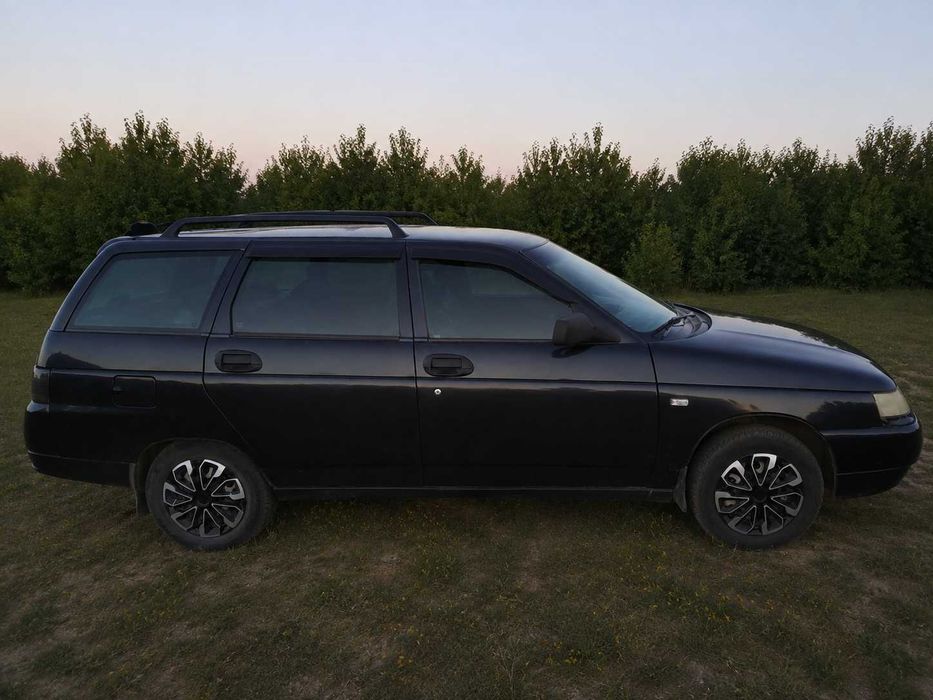 Автомобіль Лада 1111