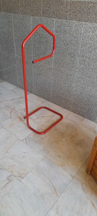 Bengaleiro de pé