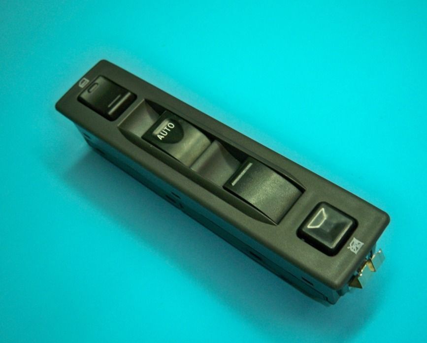 Comando interruptor botão vidros Suzuki Vitara 1993-2000 condutor  NOVO