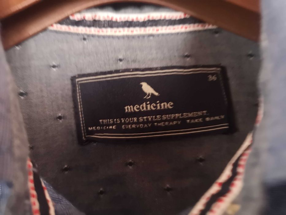 Niebieska koszula Medicine