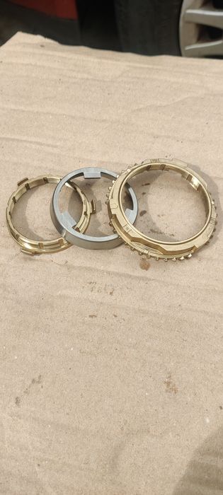 Кольцо синхронизатора 1/2 передача