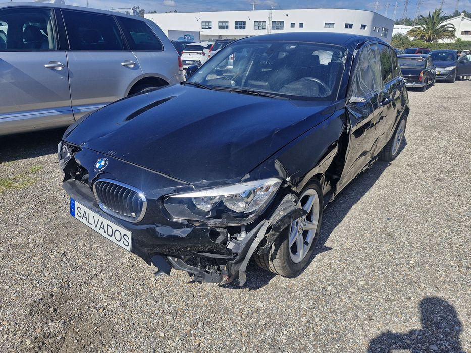 Bmw  116 d Sinistrado