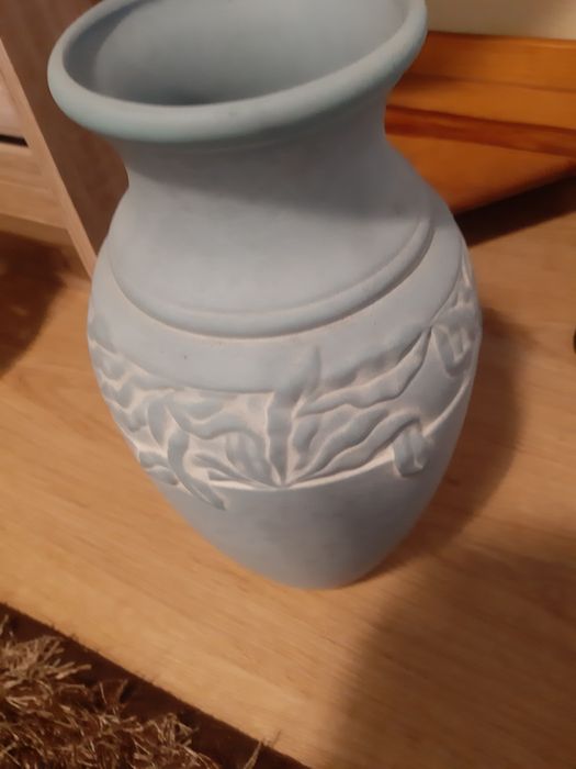 Jarra trabalhada azul