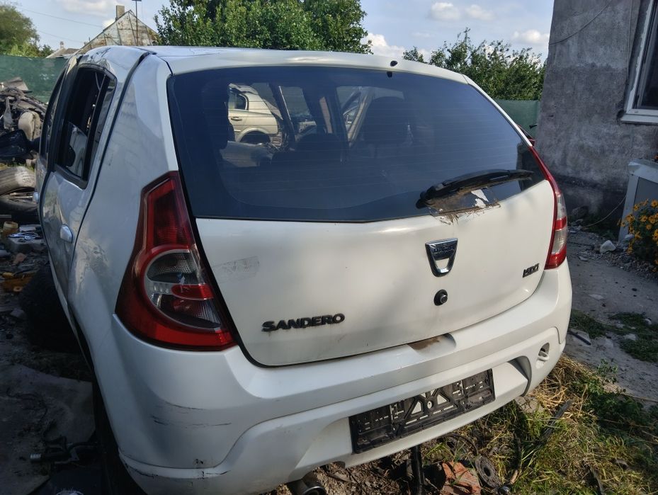Авторозборка Dacia Sandero 1.5 dCi K9K 2012 / Дачія Сандеро запчастини