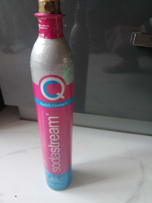 Cylinder sodastream różowy