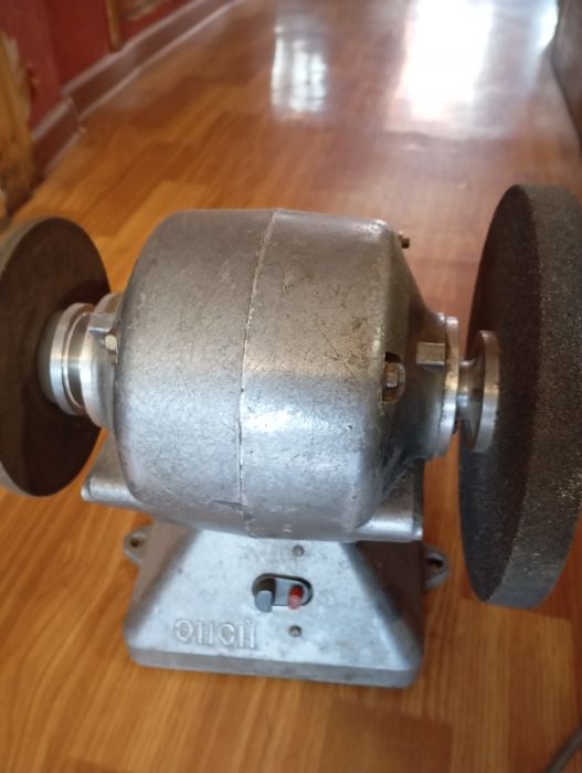 Продам точило электрическое.