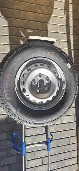 Nowe koło Fiat Ducato 215/75R16C Nexen Opona Felga Roadian CTX 2025r.