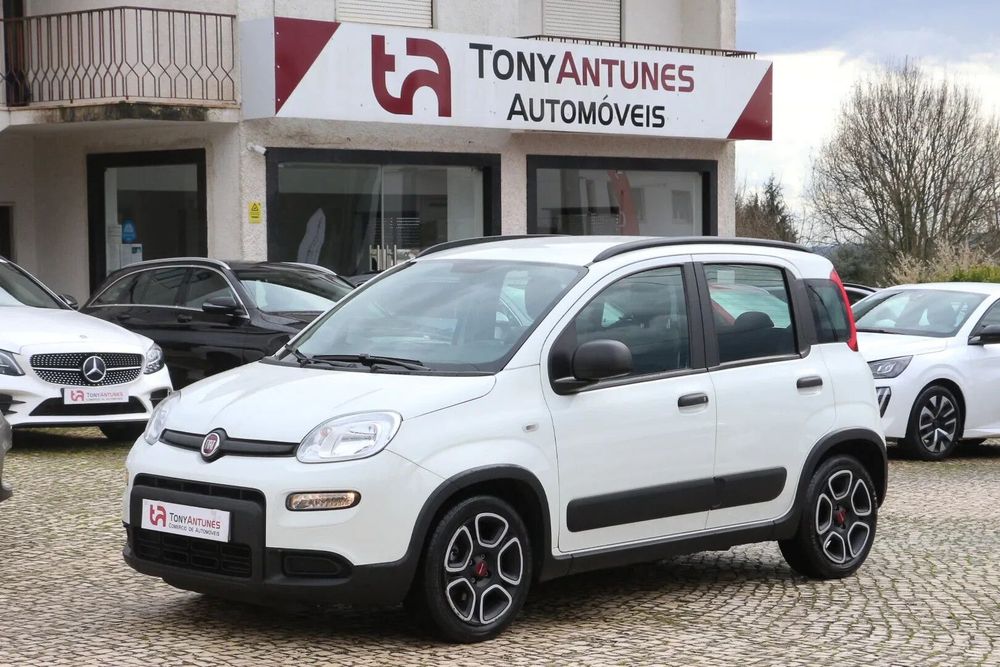 Fiat Panda 1.0 Hybrid City
