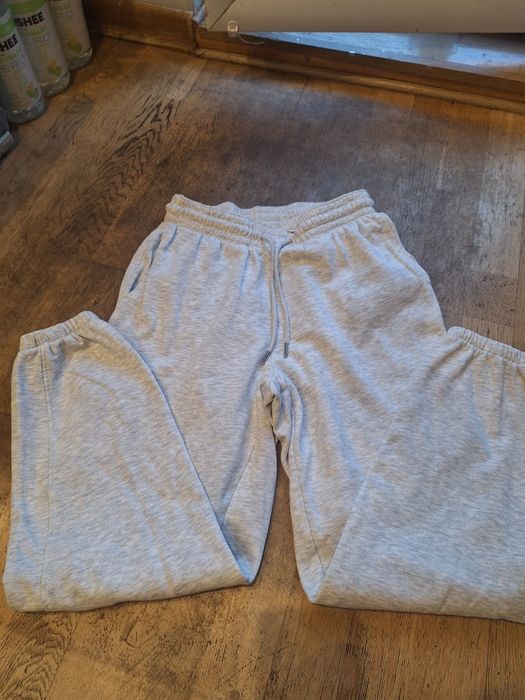 Spodnie dresowe H&M S