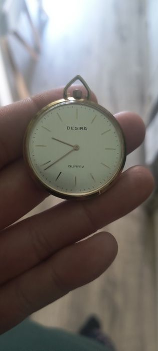 Zegarek  desira sprzedam meski
