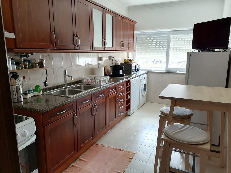 Quarto para alugar em Ouressa -Sintra