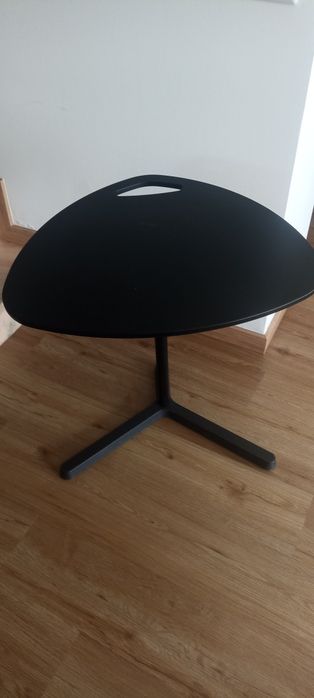 Mesa apoio computador IKEA