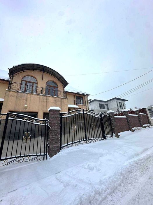 Продаж частини дуплекса бічна Богданівської у Личаківському районі