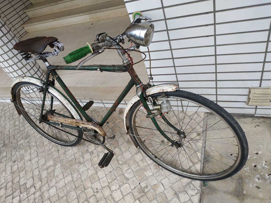 Bicicleta antiga mudanças cubo