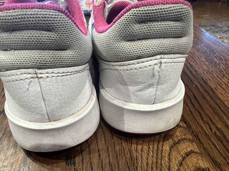 Adidas r 35.5 ……,…………….