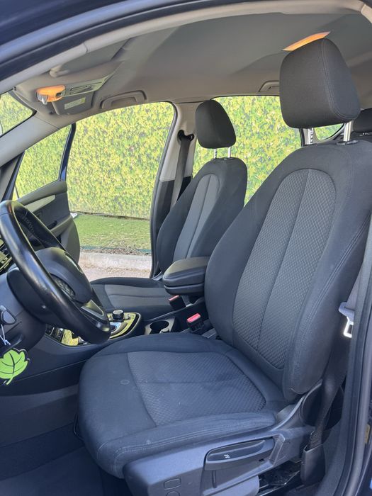 BMW 225XE Active Tour