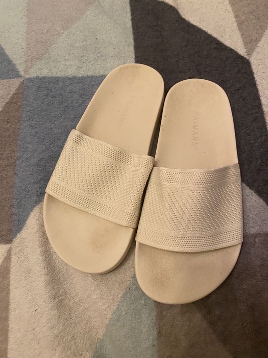 Шльопанці 37 розмір