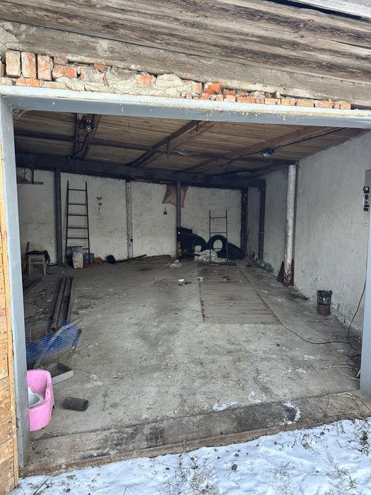 Продам кирпичный гараж браилки